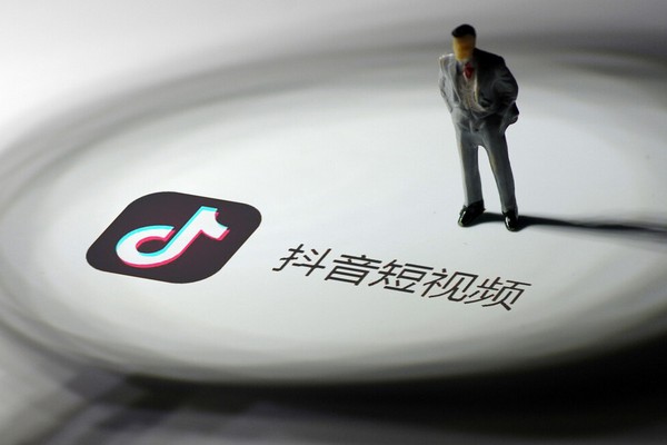 抖音是用个人号还是企业号卖货好？