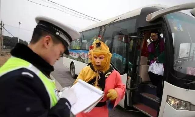 老司机玩陌陌玩出了一个发财的好方法